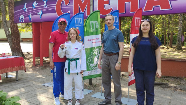 Новые значкисты ГТО в рядах Калужской областной спортивной школы по борьбе