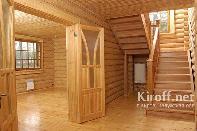 Двери для деревянного дома