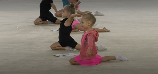 Открытый турнир города Кирова по художественной гимнастике "Осенняя симфония"